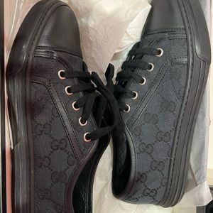 Gucci sneakers women’s